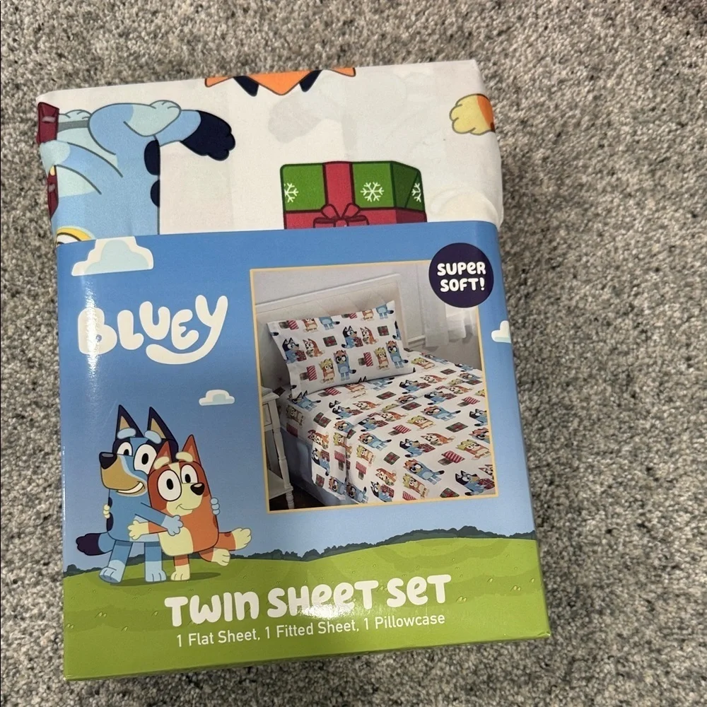 Bluey Twin Sheet Set - Colorful Design
